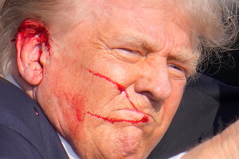  Donald Trump 