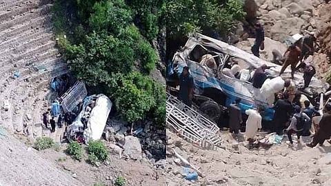 PAKISTHAN BUS ACCIDENT