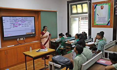 ഹയര്‍ സെക്കന്‍ഡറി സ്‌കൂള്‍ അദ്ധ്യാപകരുടെ സ്ഥലംമാറ്റം; അനീതിയും അപാകതയും