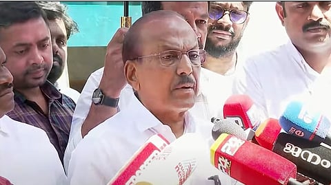 'അപ്രസക്തമായ ചോദ്യം ചോദിച്ച് മാനം മാറ്റേണ്ട'; അന്‍വറിനെ ലീഗ് നേതാവ് ക്ഷണിച്ചതില്‍ പ്രതികരിച്ച് കുഞ്ഞാലിക്കുട്ടി