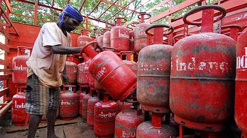 LPG CYLINDER