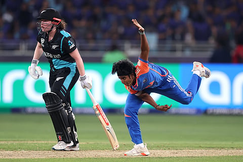  New Zealand post 160/4 in the first innings.
