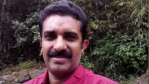 adm naveen babu