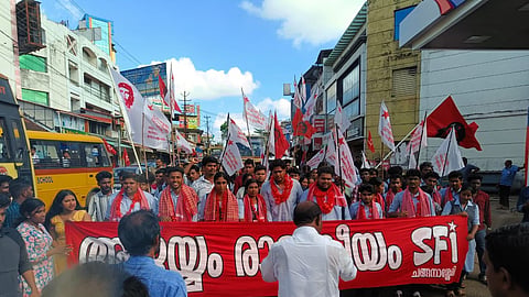 sfi victory in mg university college union election