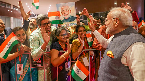 Prime Minister Narendra Modi being welcomed by the Indian community upon his arrival in Rio de Janeiro. 