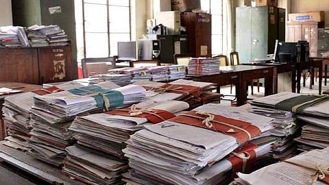 file adalat