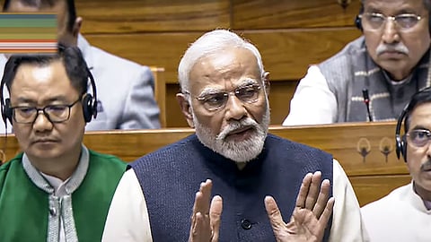 Modi criticizes Nehru family in loksabha