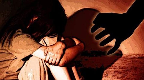 സോഷ്യല്‍ മീഡിയയാണ് സ്വാധീനിച്ചതെന്ന് ചോദ്യം ചെയ്യലില്‍ ആണ്‍കുട്ടി പൊലീസിനോട് പറഞ്ഞു. 