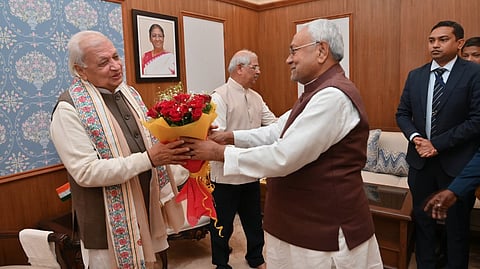  Arif Mohammed Khan 