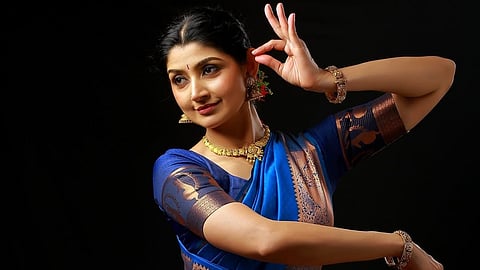 divya unni