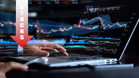  Sensex tumbles 1300 pts
