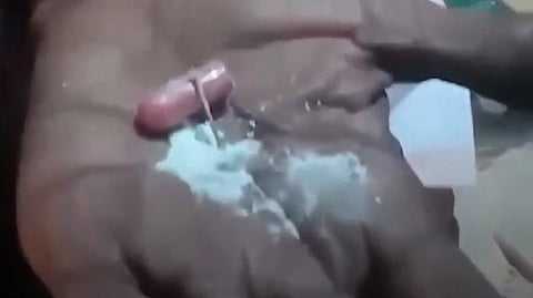 needle in capsule