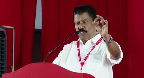 'പാലക്കാട്ടെ കോണ്‍ഗ്രസിന്റെ ജയം എസ്ഡിപിഐയുടേയും ബിജെപിയുടേയും വോട്ടുകള്‍ വാങ്ങി'