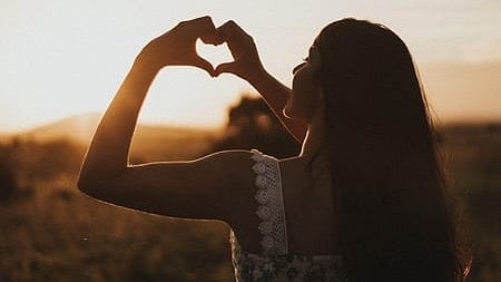 Let them fall in love 