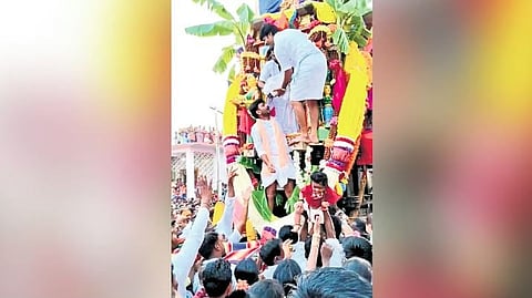 Infant-tossing ritual continues in Koppal, parts of North Karnataka.