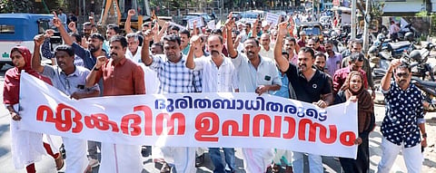കിട്ടിയതെല്ലാം വാഗ്ദാനങ്ങള്‍; ജീവിതം തിരിച്ചുപിടിക്കാമെന്ന പ്രതീക്ഷയും ഇല്ലാതാകുന്നു, വയനാട് ദുരിന്തബാധിതര്‍ക്ക് പറയാനുള്ളത്