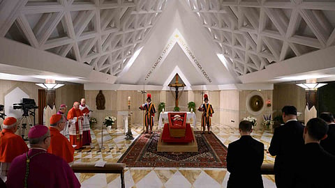 Paying homage to the Pope
