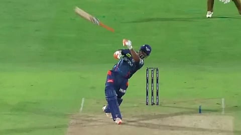 Rishabh Pant loses bat grip and his wicket 