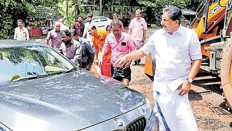 young man caused an accident by driving under the influence of alcohol; Mons Joseph MLA narrowly escaped 
