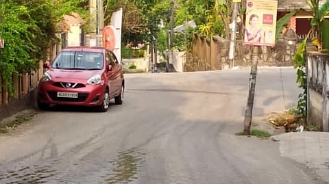 wrongside parking