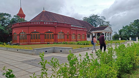 Kanakakunnu Palace , protected monument, archaeology department
