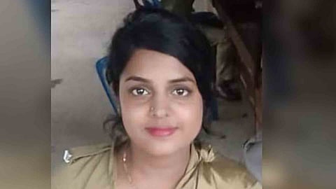 women police officer in thrissur postpond Maternity Leave for a case 