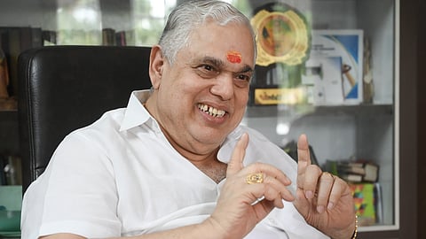 A V Madhava Pothuval 