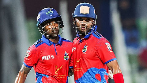 Sachin Baby and Vishnu Vinod batting together