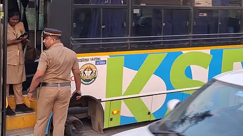 KSRTC bus 