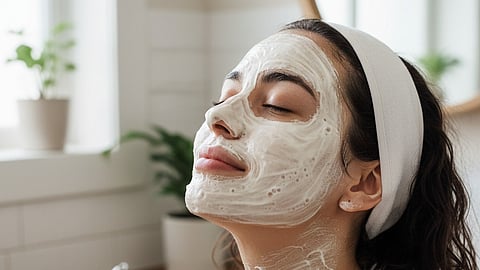 Egg face pack