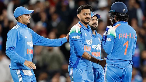Fellow players congratulate Akshar for dismissing Matthew Short