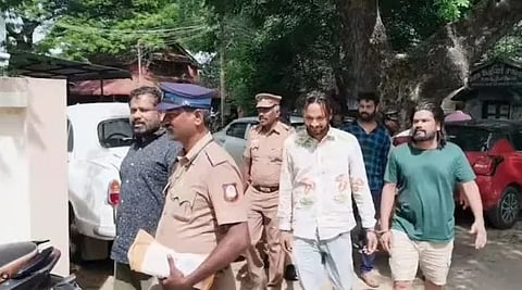  Five arrested for 4 crore highway robbery near Kancheepuram
