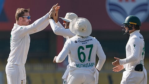 India lose second Test; South Africa sweep series