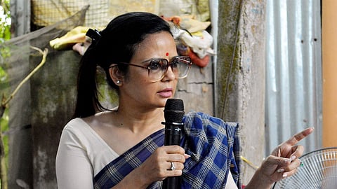  Mahua Moitra