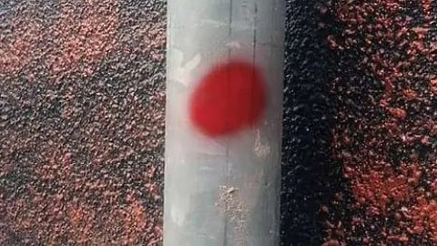 red marks houses 