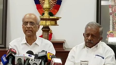 K Jayakumar