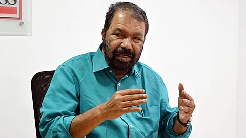  V shivankutty
