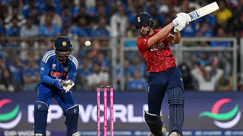 Will Jacks batting
