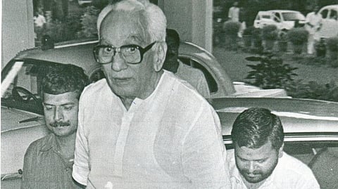 K KARUNAKARAN