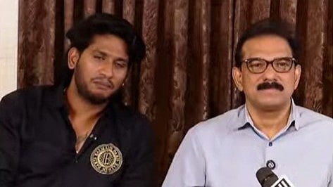 Akhil Marar 