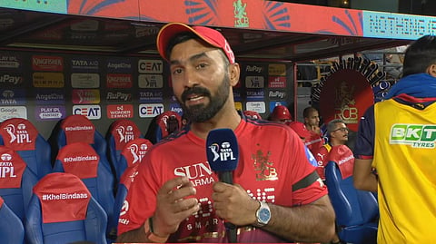 Phil Salt, Dinesh Karthik 