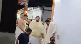 Anant Ambani visited the famous Taliparamba Rajarajeshwara Temple in Kannur
