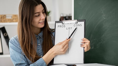 6 Important Factors to Consider When Choosing a Course After 10th and  Plus Two