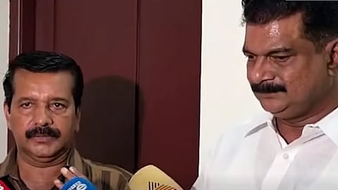 PV Anvar meets A Suresh