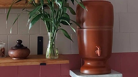 clay pot
