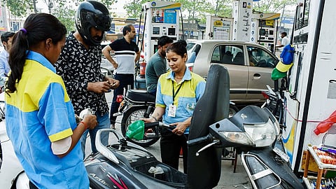 No plan yet to raise petrol, diesel prices: Oil Min .