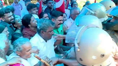 malayidoamthuruth police atrocities