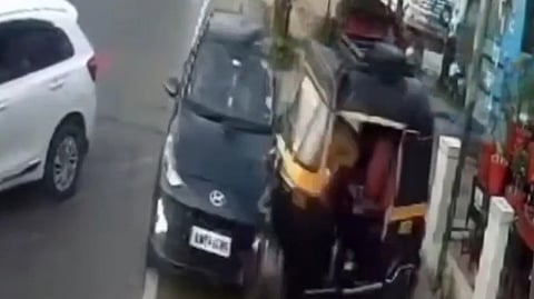Kunnamkulam Accident