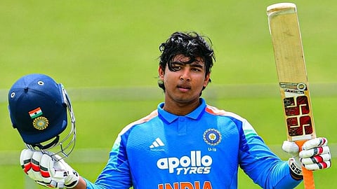 Vaibhav Sooryavanshi batting
