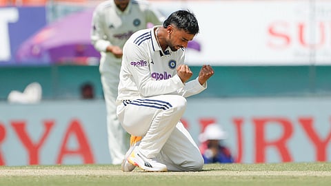 Manav Suthar wicket celebration